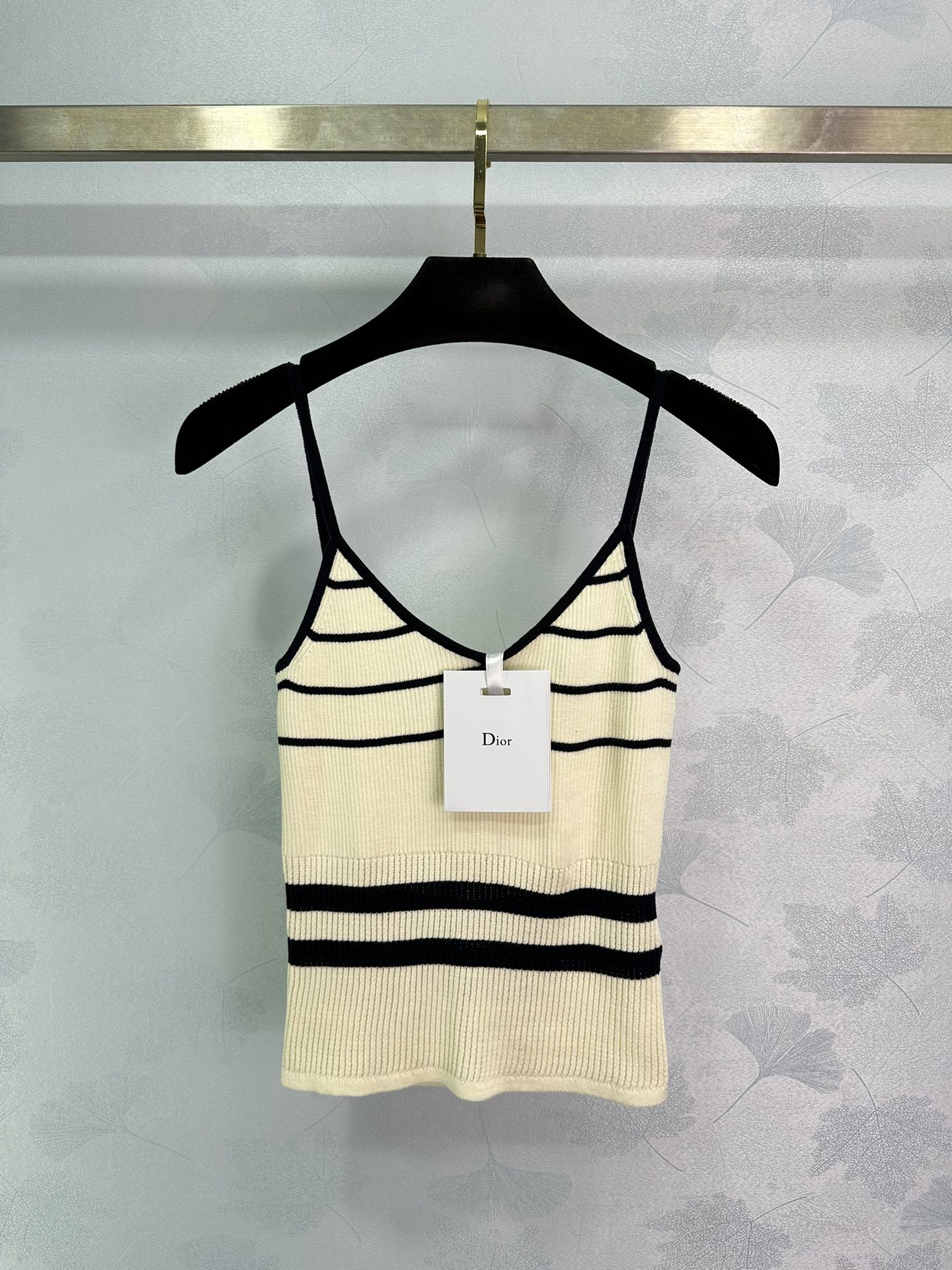 Minimalist striped knitted vest