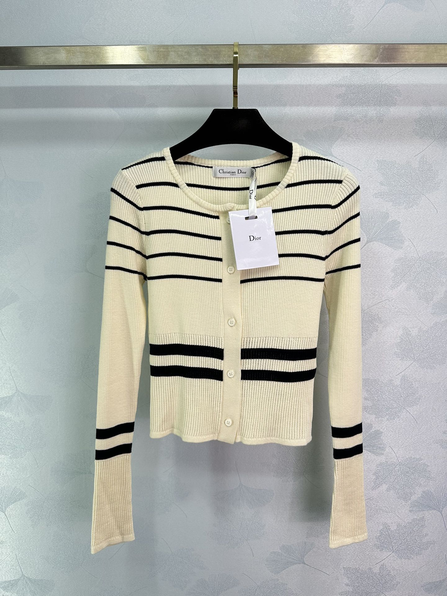 Minimalist striped knitted cardigan