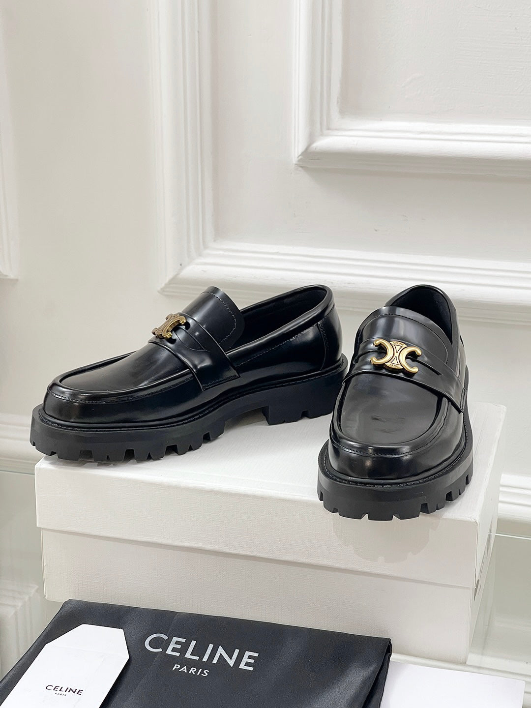 Thick-soled Arc de Triomphe loafers