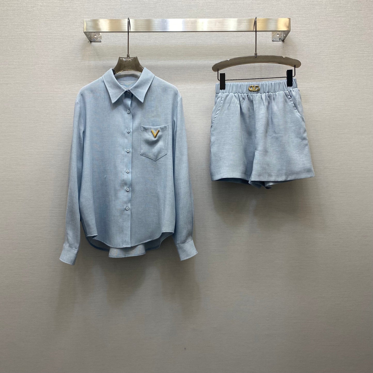 Minimalist shirt + shorts set