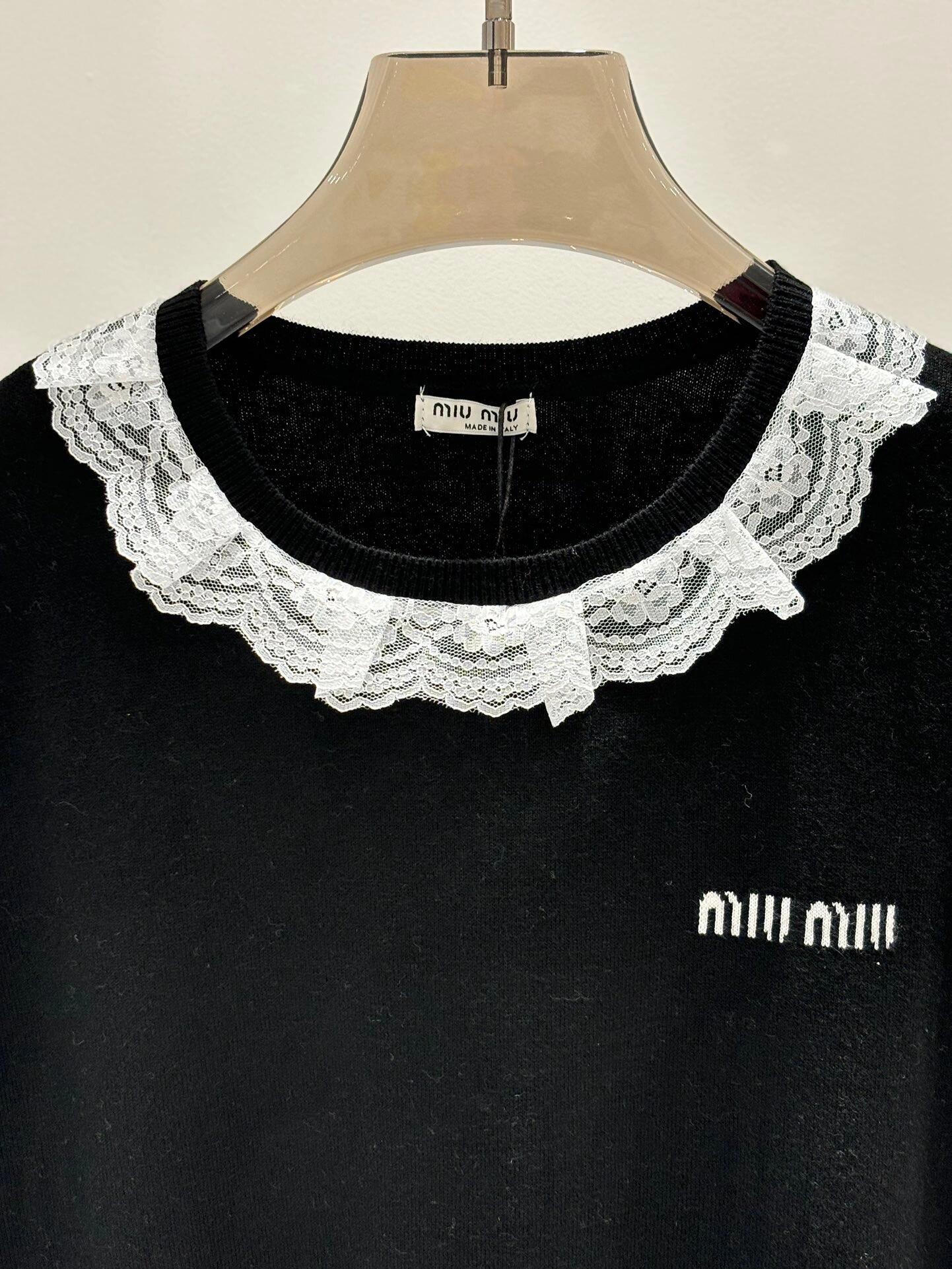 Lace round neck knitted short sleeves