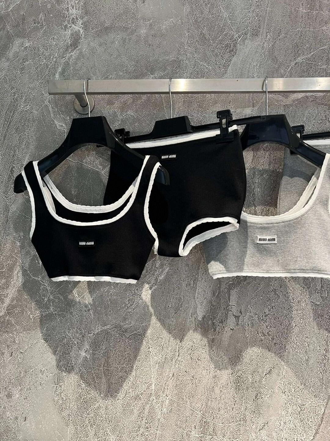 Tank top➕high waist underwear set