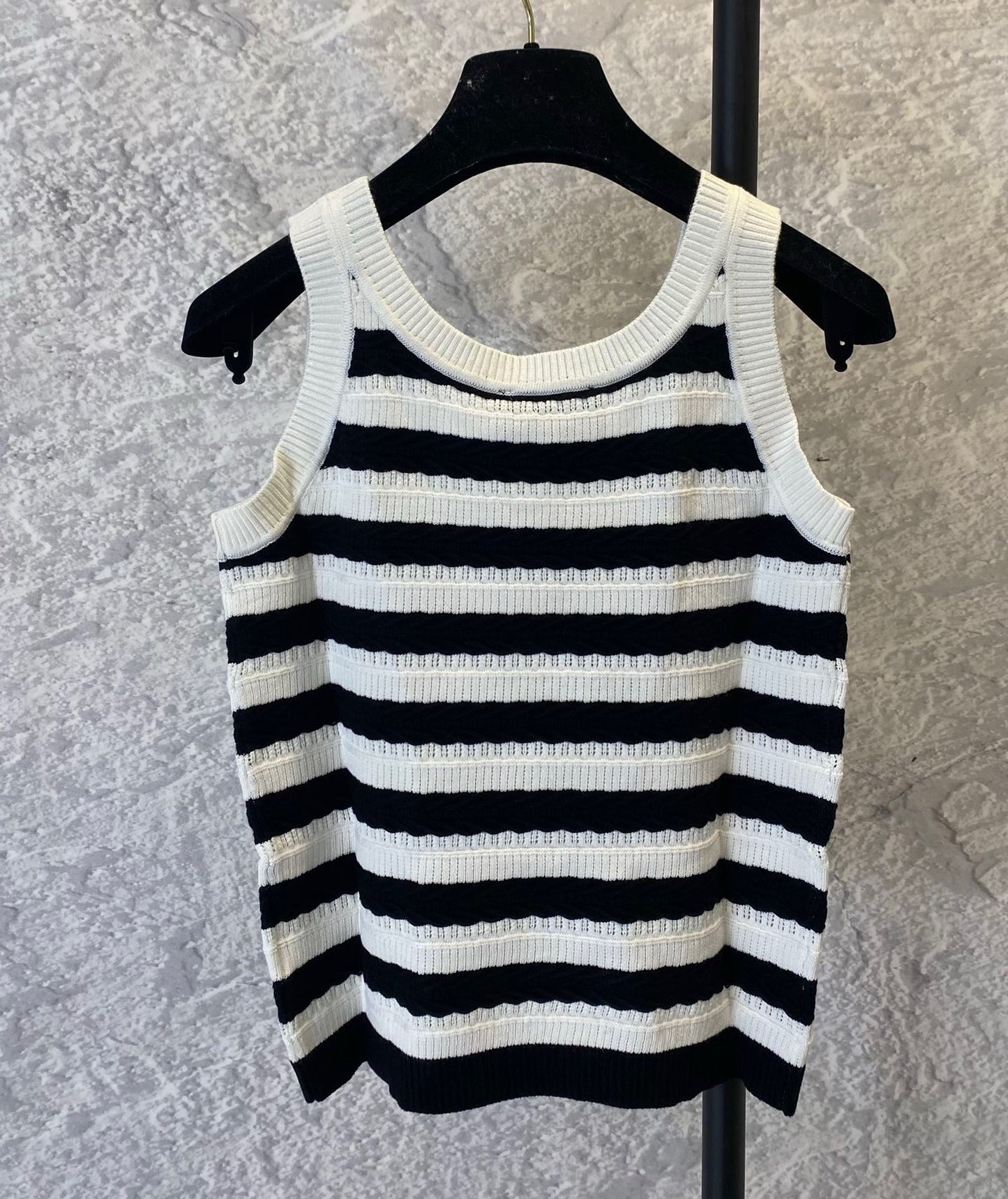 Summer fashionable simple vest