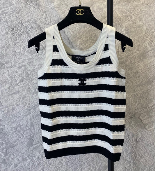 Summer fashionable simple vest