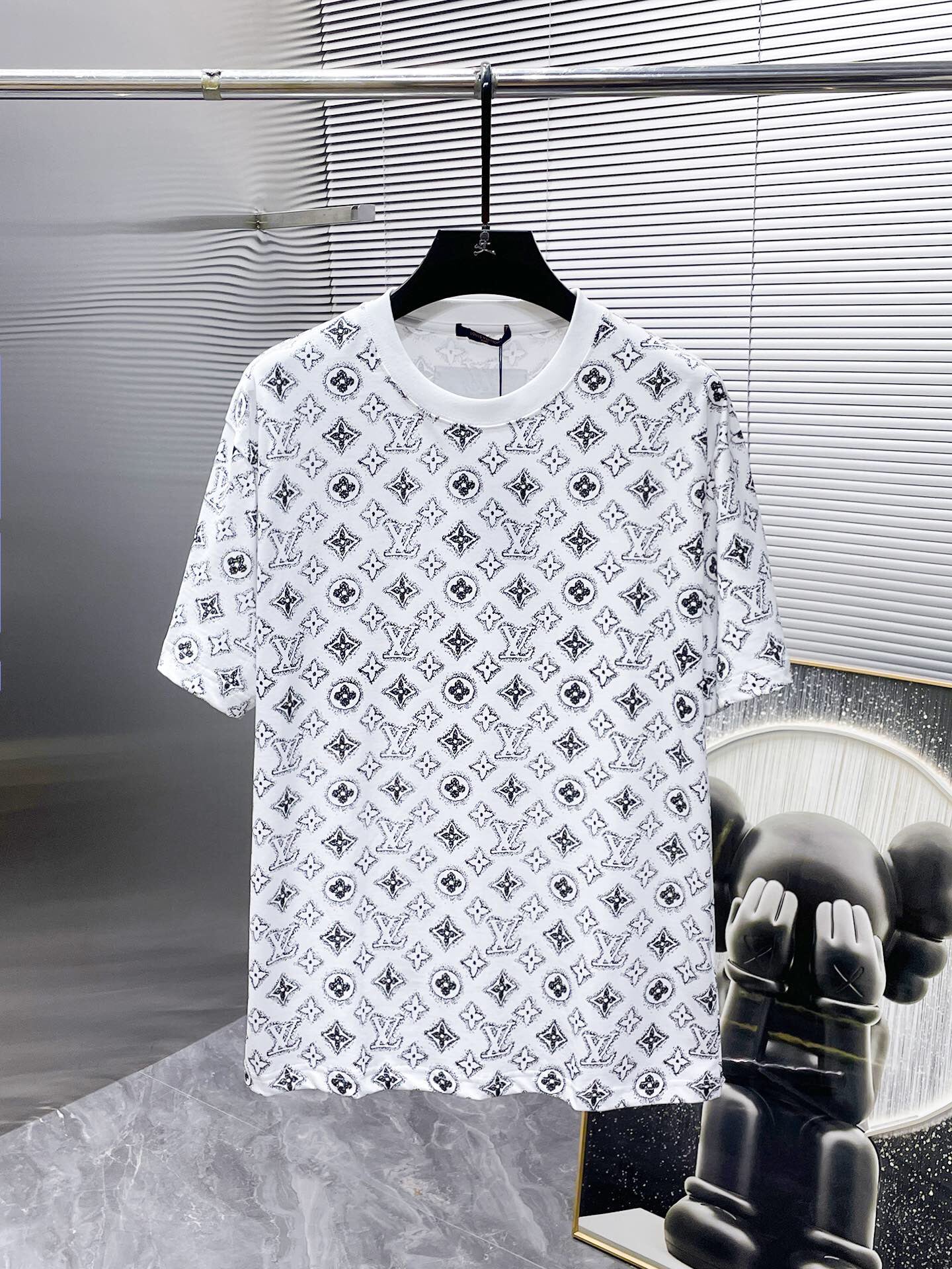 Presbyopia jacquard all over printed short sleeves