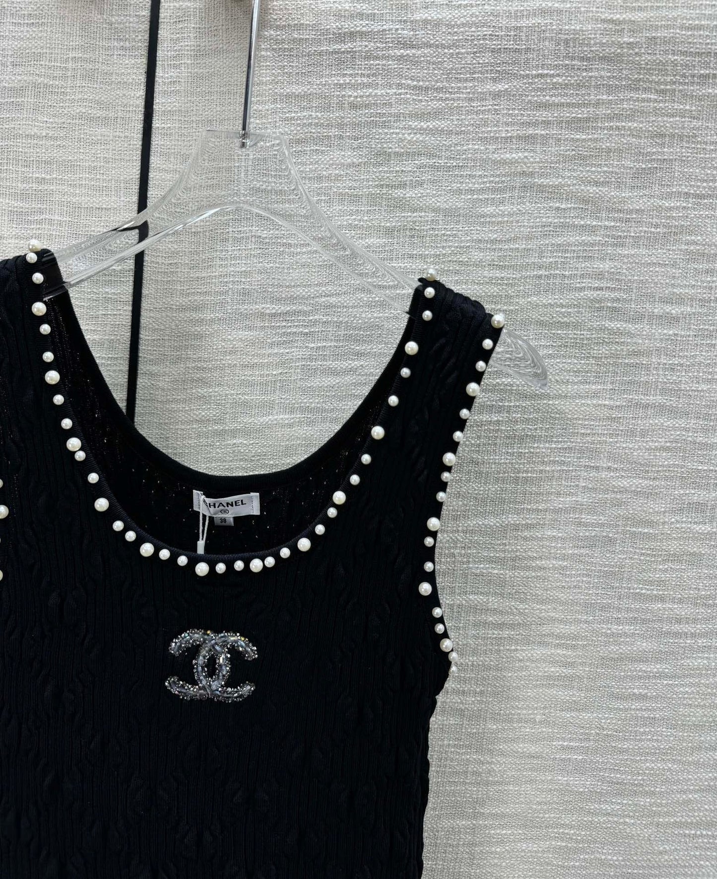 Pearl embellished light vest