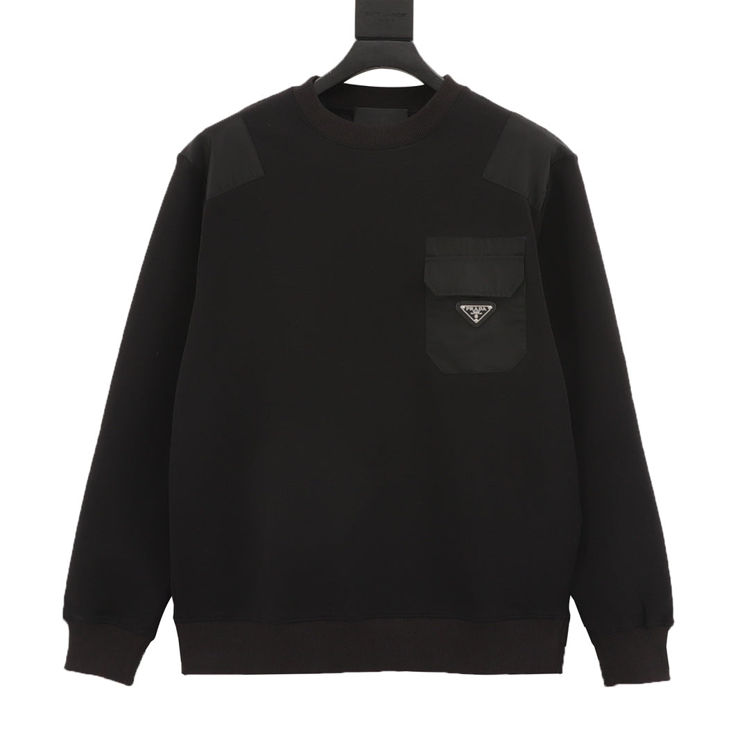 Chest pocket crew neck sweatshirt