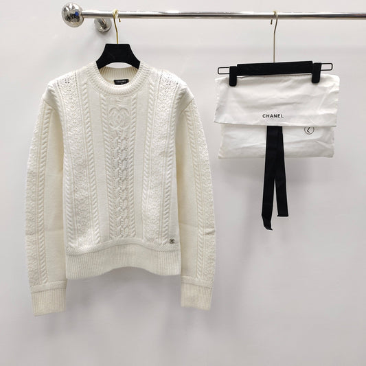 Palace style lace long sleeve cable knit sweater