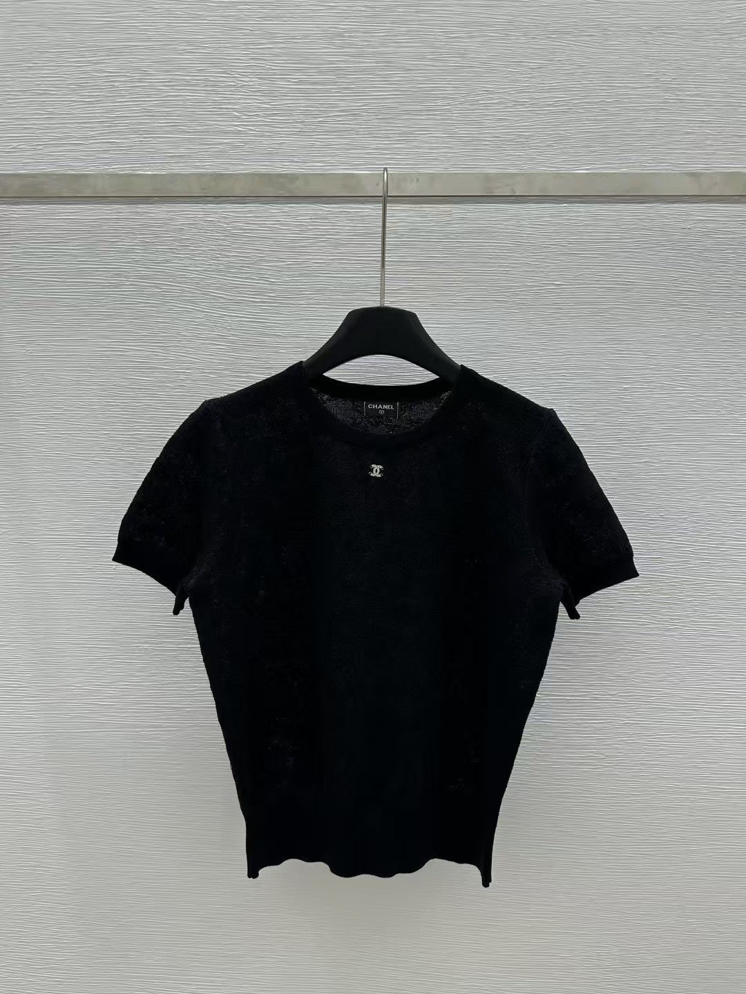 Solid color round neck hollow knitted short sleeves