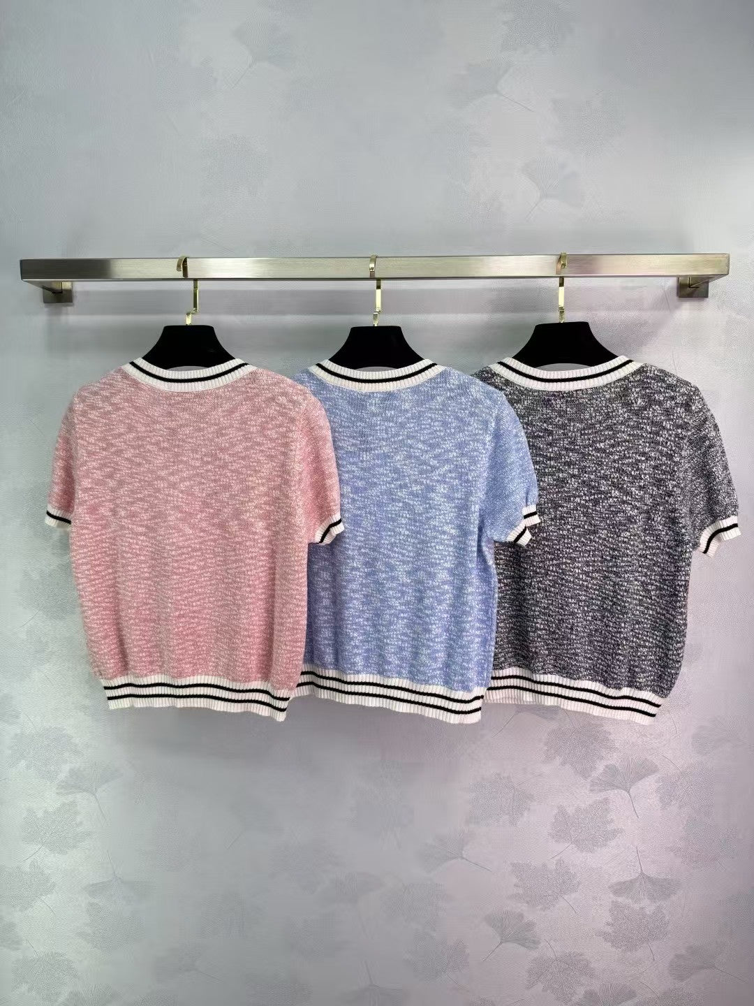 New knitted round neck short sleeves