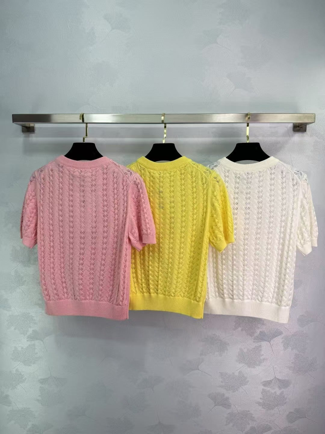 New spring and summer knitted short sleeves