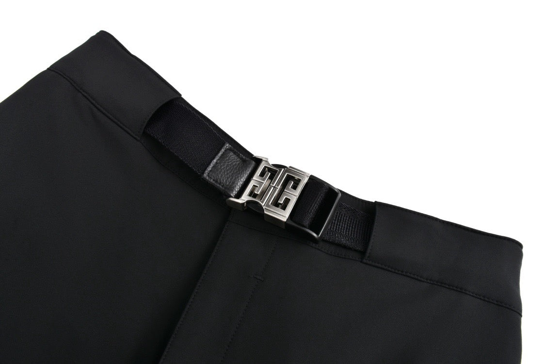 Buckle trousers