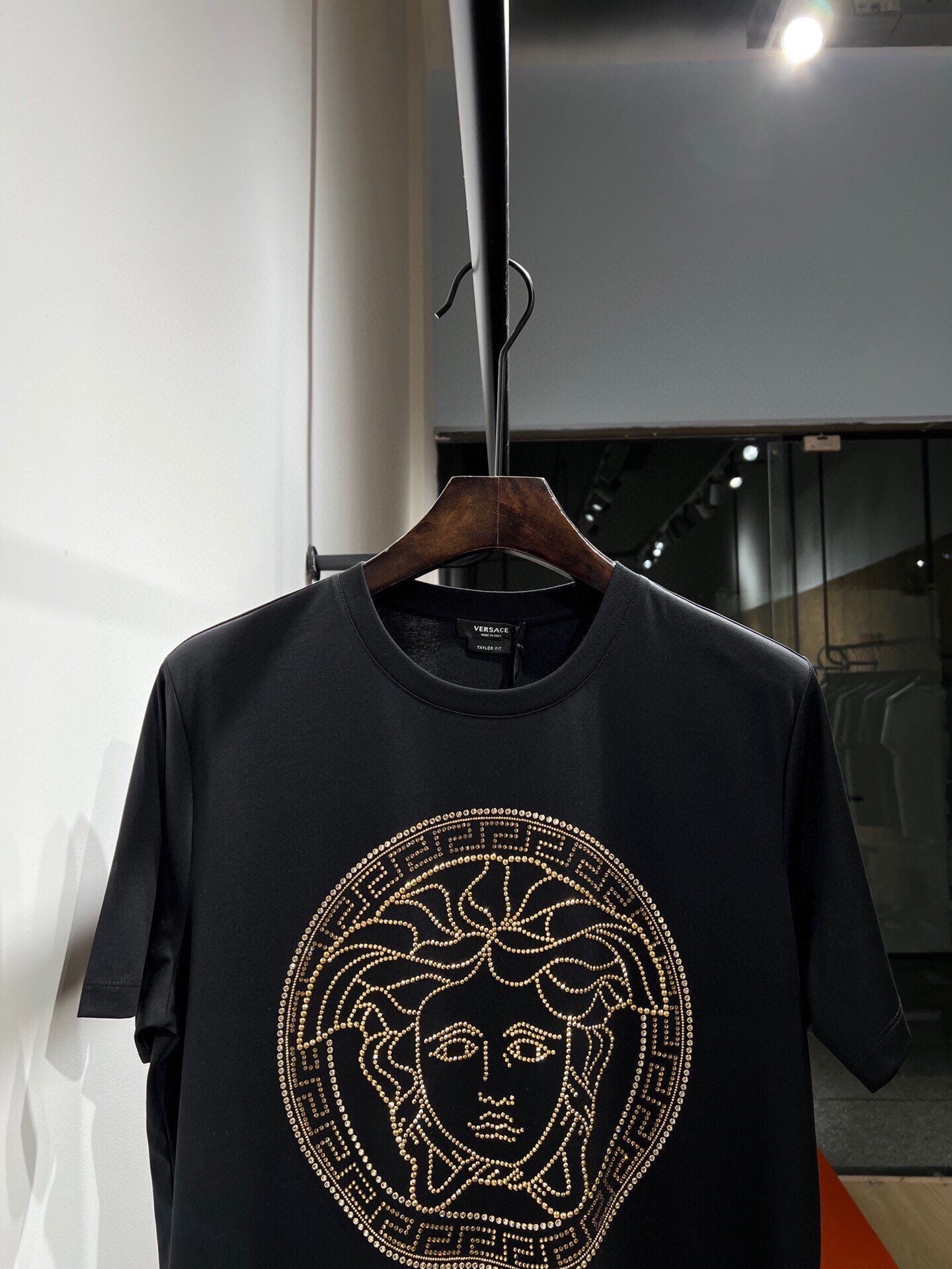 🔥24FW NEW DV MEDUSA avatar element inlaid with colorful rhinestone T-shirt