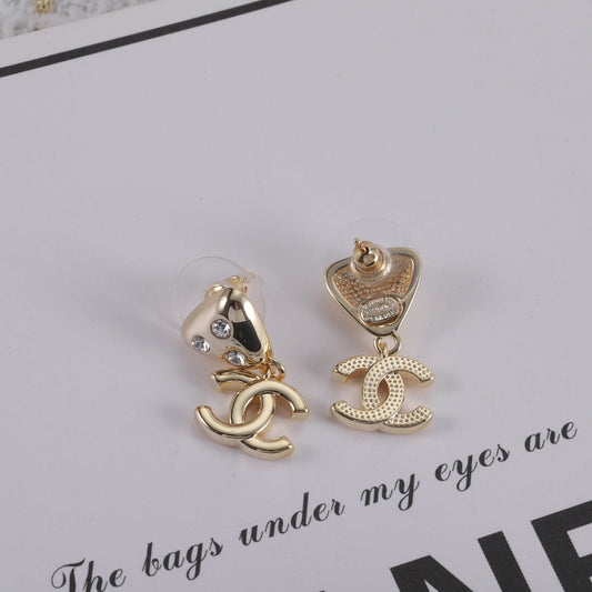 New triangle diamond gold earrings