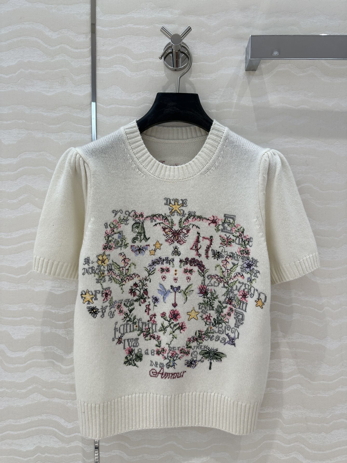 Cross-stitch embroidered cashmere short-sleeved sweater